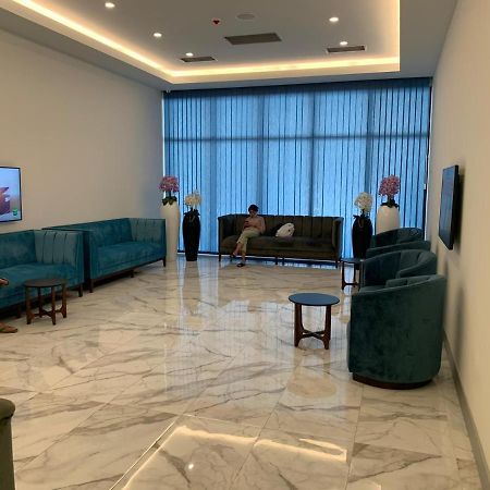 Orbi City Luxury Suit バトゥーミ エクステリア 写真